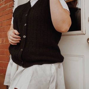 vintage oversized no sleeve flannel